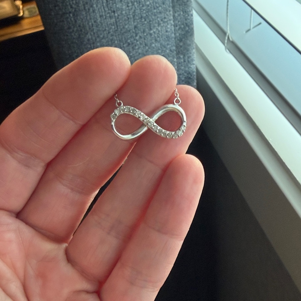 Dazzling .925 Sterling Silver Infinity Diamond Pendant Necklace